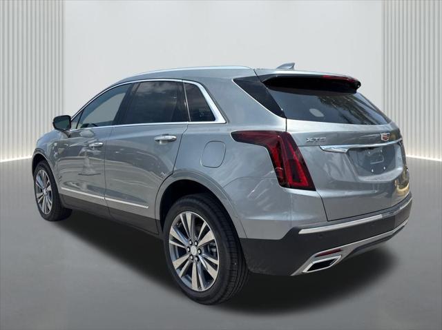 Photo of 2025 Argent Silver Metallic Cadillac XT5