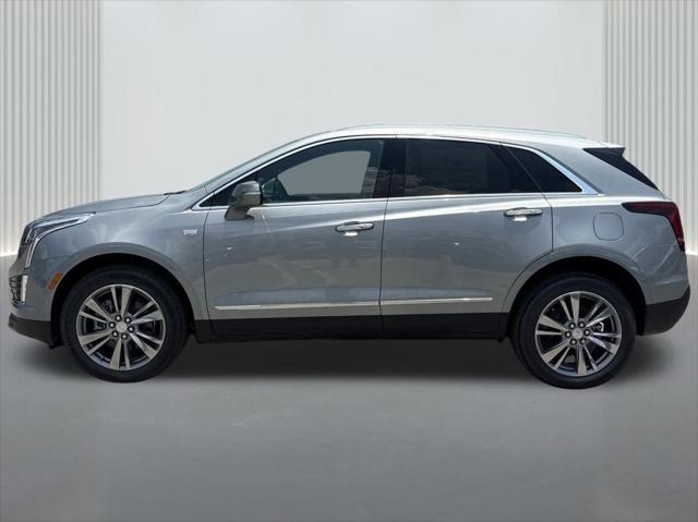 Photo of 2025 Argent Silver Metallic Cadillac XT5
