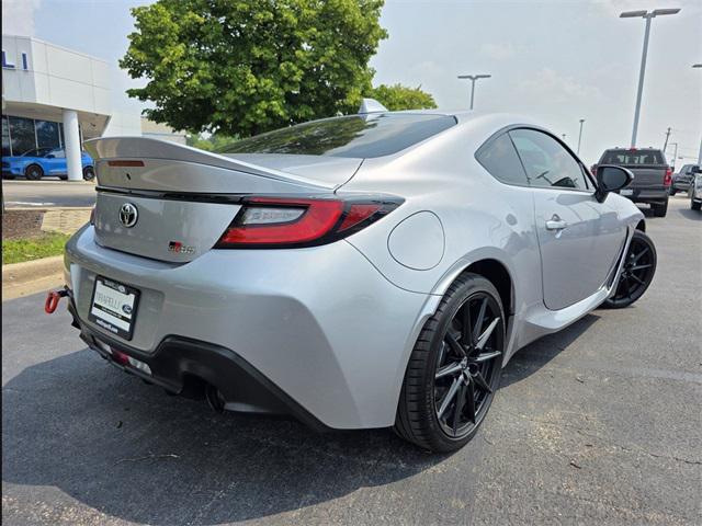 Photo of 2023 Silver Toyota GR86