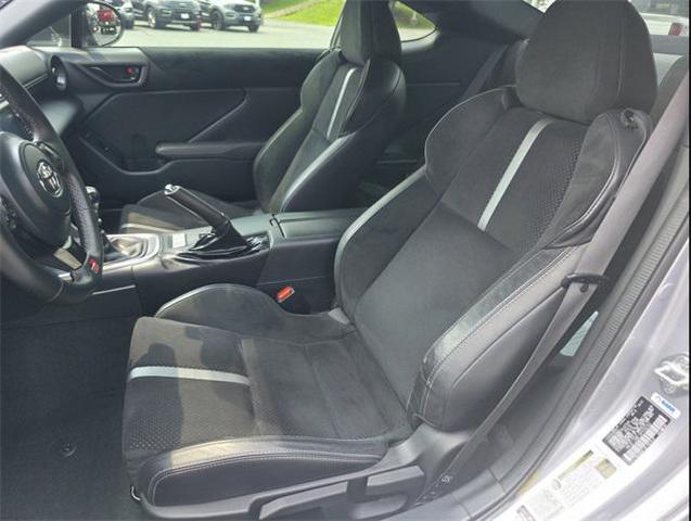 Photo of 2023 Silver Toyota GR86