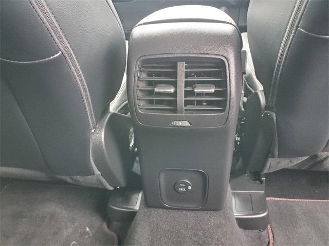 Photo of 2022 Silver Metallic Ford Escape