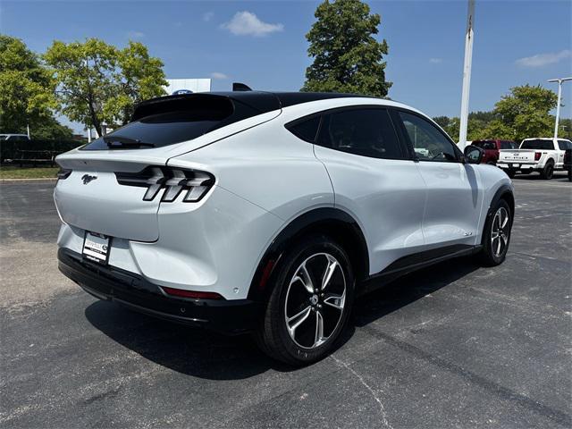 Photo of 2023 White Metallic Ford Mustang Mach-E