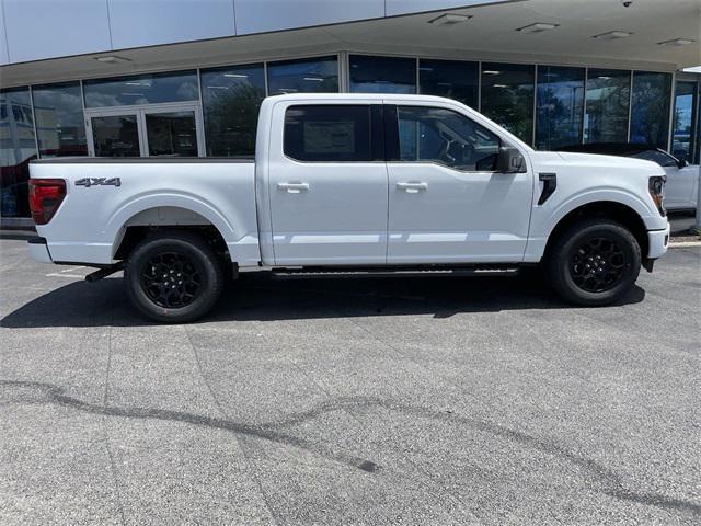 Photo of 2024 Oxford White Ford F-150