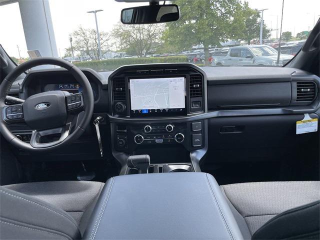 Photo of 2024 Oxford White Ford F-150