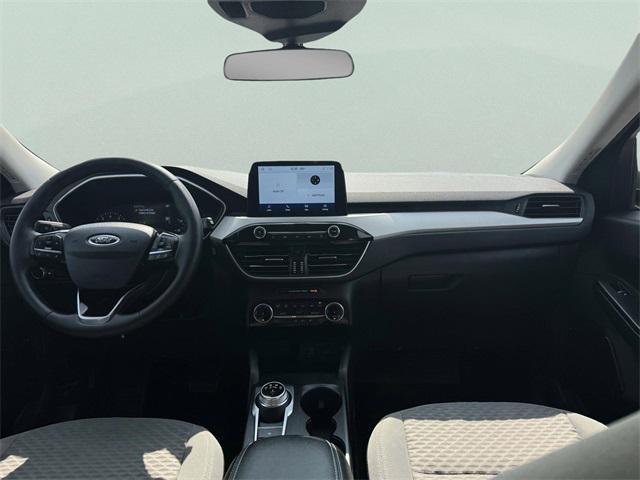 Photo of 2022 Rapid Red Metallic Tinted Clearcoat Ford Escape