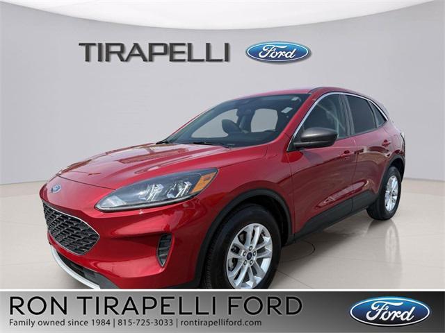 Photo of 2022 Rapid Red Metallic Tinted Clearcoat Ford Escape