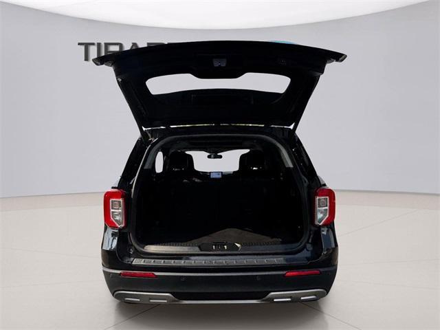 Photo of 2022 Agate Black Metallic Ford Explorer