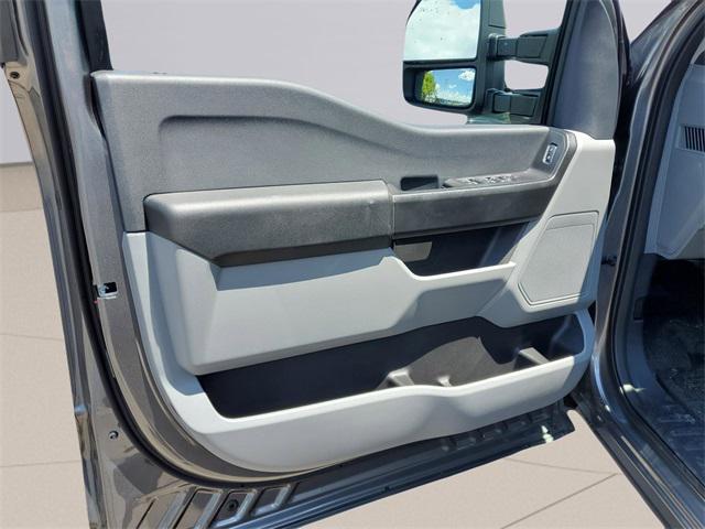 Photo of 2025 Gray Ford F-250