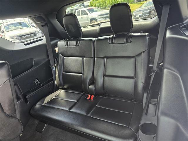 Photo of 2022 Carbonized Gray Metallic Ford Explorer