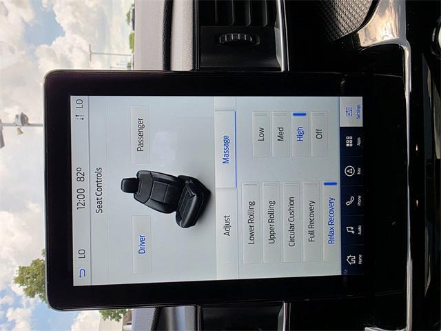 Photo of 2022 Carbonized Gray Metallic Ford Explorer