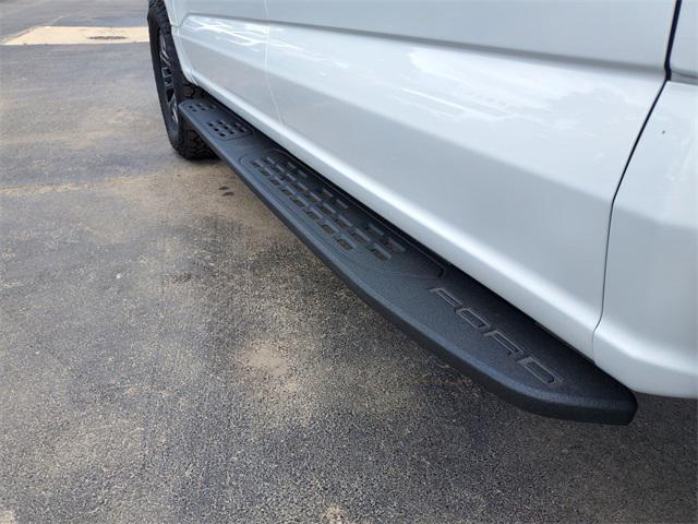 Photo of 2025 Oxford White Ford F-150