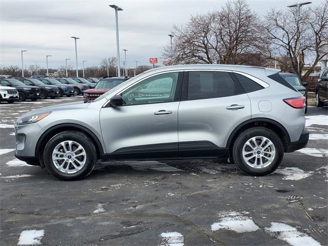 Photo of 2022 Silver Metallic Ford Escape
