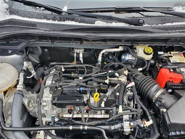 Photo of 2022 Silver Metallic Ford Escape