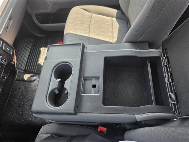 Photo of 2023 Oxford White Ford F-250
