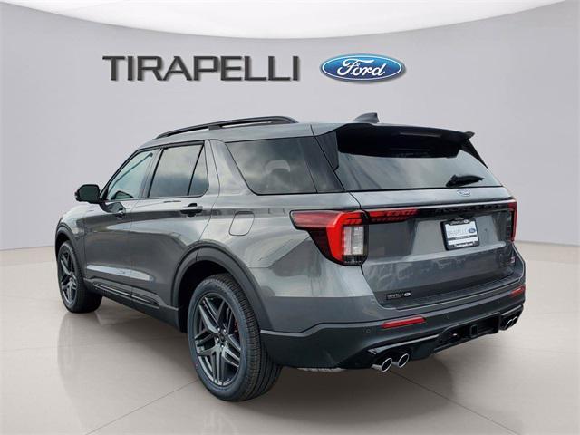 Photo of 2025 Gray Metallic Ford Explorer