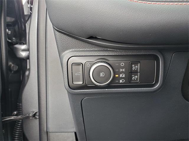 Photo of 2025 Gray Metallic Ford Explorer
