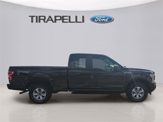 Photo of 2018 Magma Red Ford F-150
