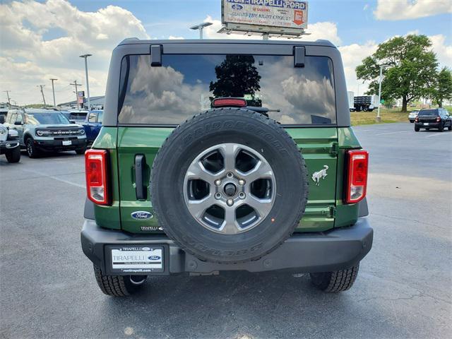 Photo of 2025 Eruption Green Metallic Ford Bronco