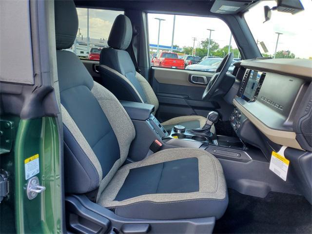 Photo of 2025 Eruption Green Metallic Ford Bronco