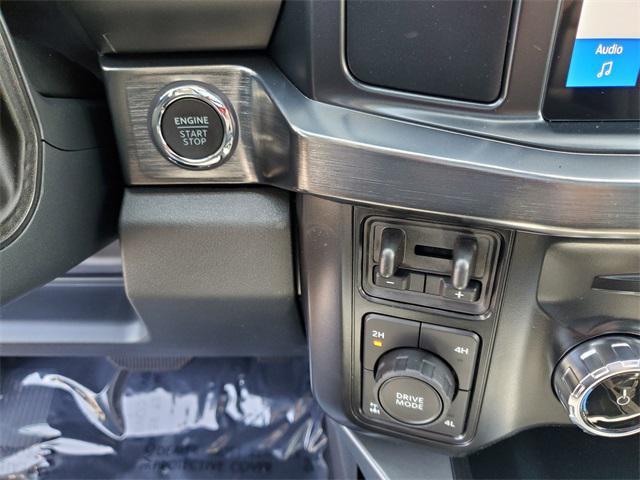 Photo of 2025 Black Metallic Ford F-250