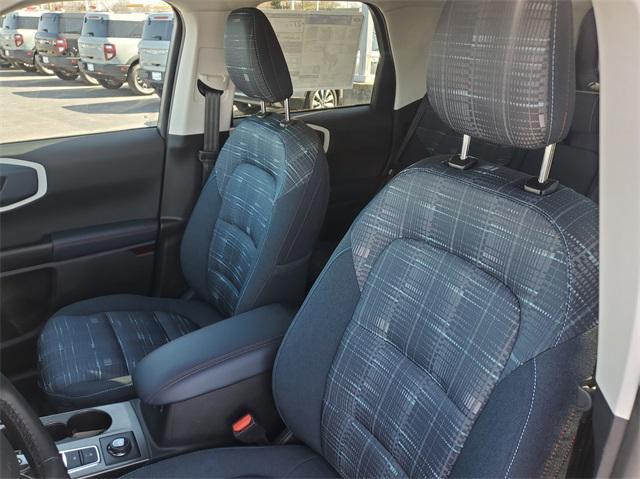 Photo of 2025 Shadow Black Ford Bronco Sport