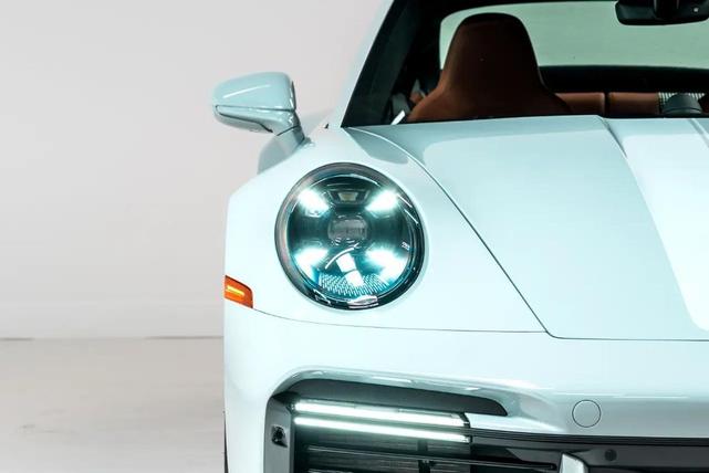 Photo of 2023 Sport Grey Metallic Porsche 911