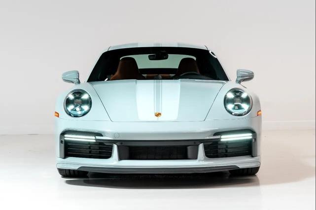 Photo of 2023 Sport Grey Metallic Porsche 911