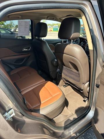 Photo of 2014 Cocoa Silver Metallic Buick Encore