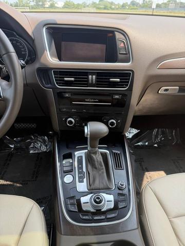 Photo of 2016 Brilliant Black Audi Q5