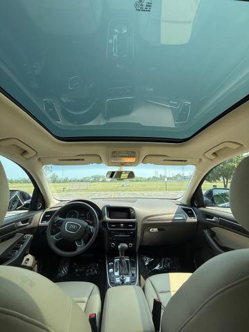 Photo of 2016 Brilliant Black Audi Q5
