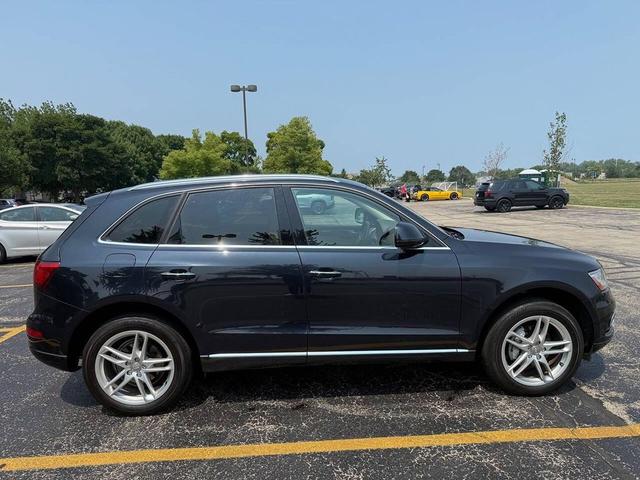 Photo of 2016 Brilliant Black Audi Q5
