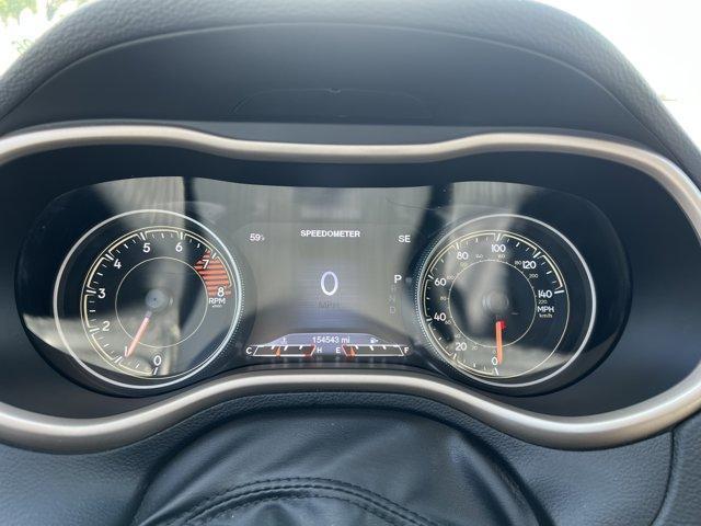 Photo of 2018 Velvet Red Pearlcoat Jeep Cherokee