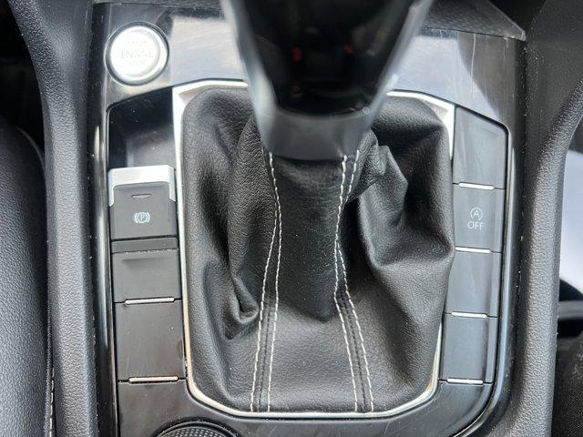 Photo of 2023 Pure White Volkswagen Taos