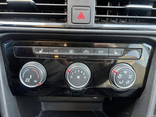 Photo of 2023 Pure White Volkswagen Taos