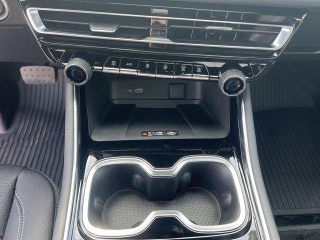 Photo of 2025 Radiant Red Chevrolet Traverse