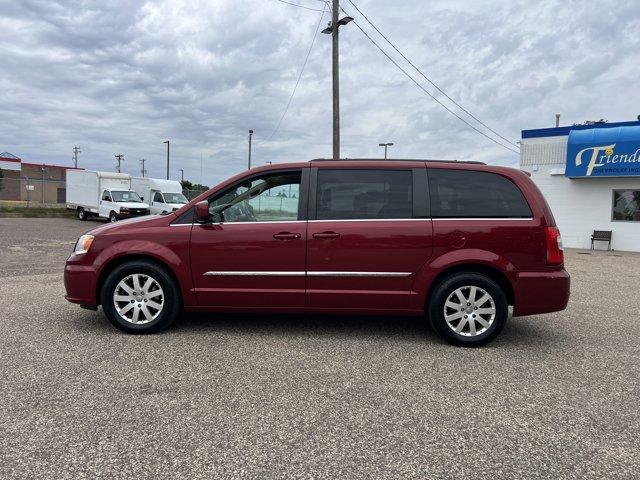 Photo of 2014 Deep Cherry Red Crystal Pearlcoat Chrysler Town & Country