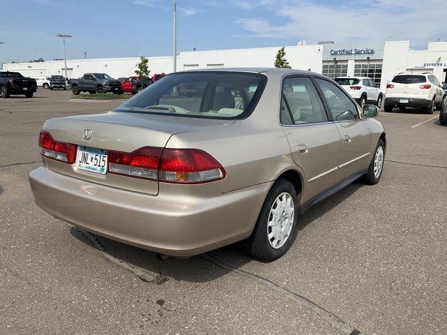 Photo of 2002 Naples Gold Metallic Honda Accord