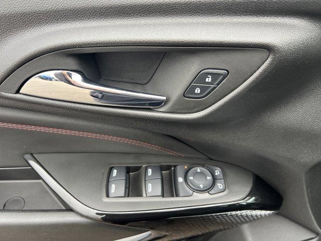 Photo of 2024 Summit White Chevrolet Trax