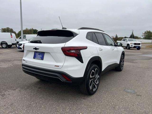 Photo of 2024 Summit White Chevrolet Trax