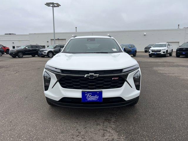 Photo of 2024 Summit White Chevrolet Trax