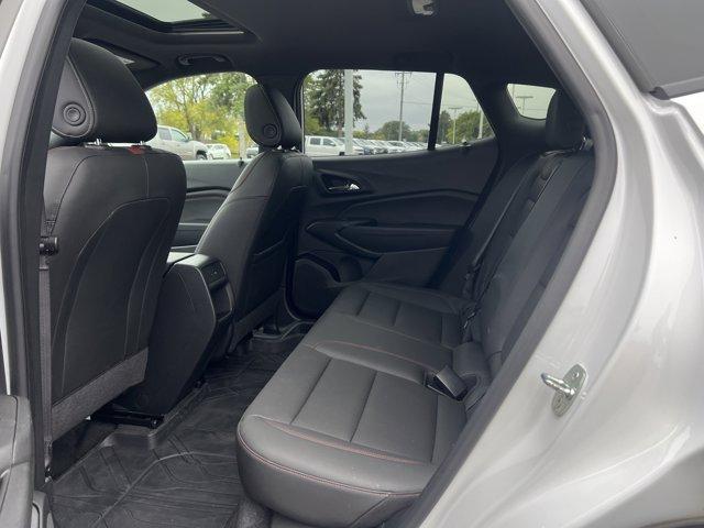 Photo of 2024 Summit White Chevrolet Trax