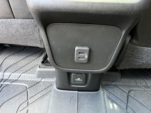 Photo of 2022 Mosaic Black Metallic Chevrolet Equinox