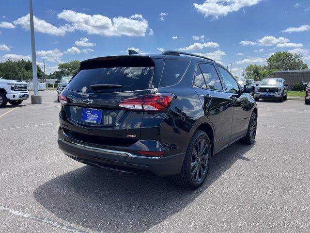 Photo of 2022 Mosaic Black Metallic Chevrolet Equinox