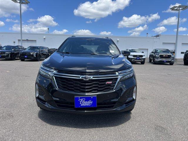 Photo of 2022 Mosaic Black Metallic Chevrolet Equinox