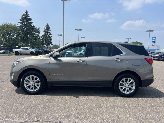 Photo of 2019 Pepperdust Metallic Chevrolet Equinox