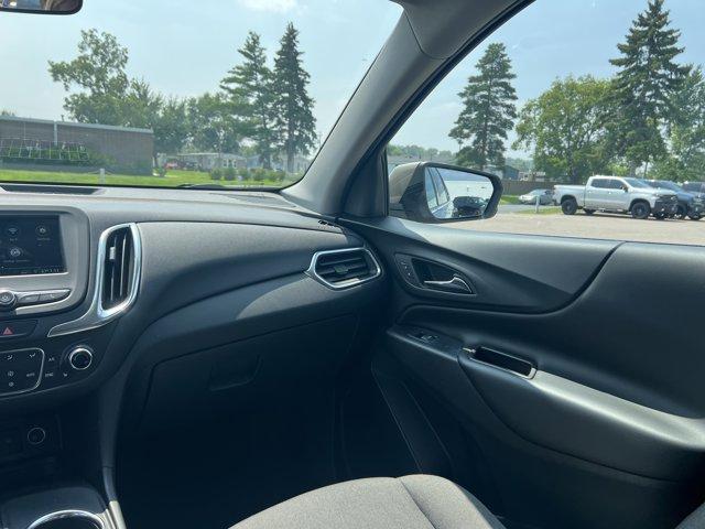 Photo of 2019 Pepperdust Metallic Chevrolet Equinox