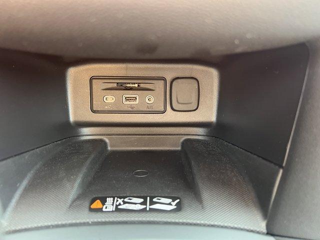 Photo of 2024 Mosaic Black Metallic Chevrolet Equinox