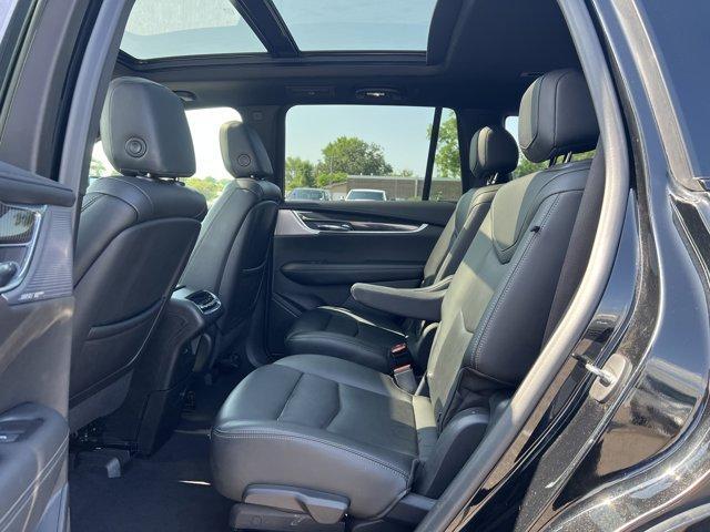 Photo of 2021 Stellar Black Metallic Cadillac XT6