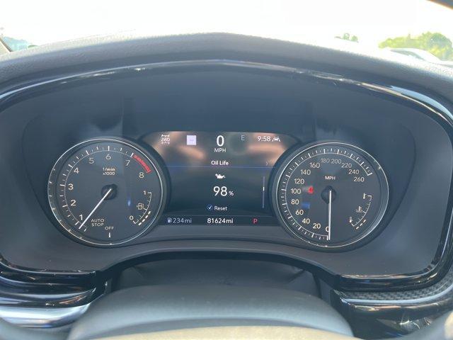 Photo of 2021 Stellar Black Metallic Cadillac XT6