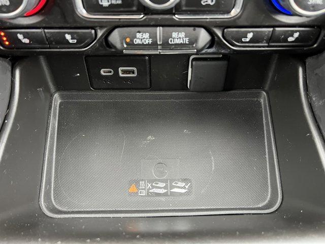 Photo of 2023 Black Chevrolet Suburban